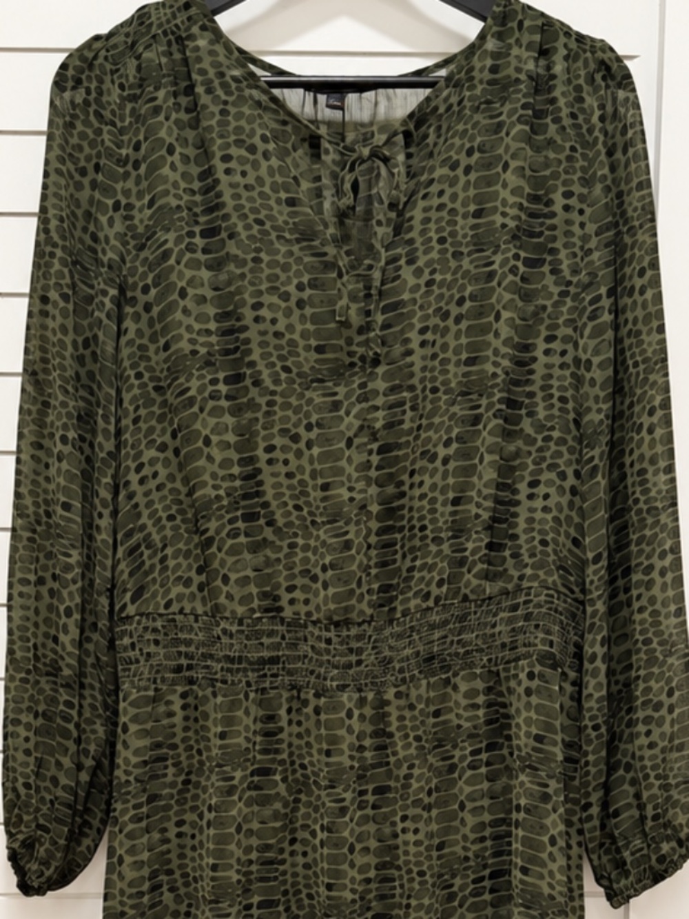 Banana Republic Olive Green Printed Midi Dress with Slip Size L